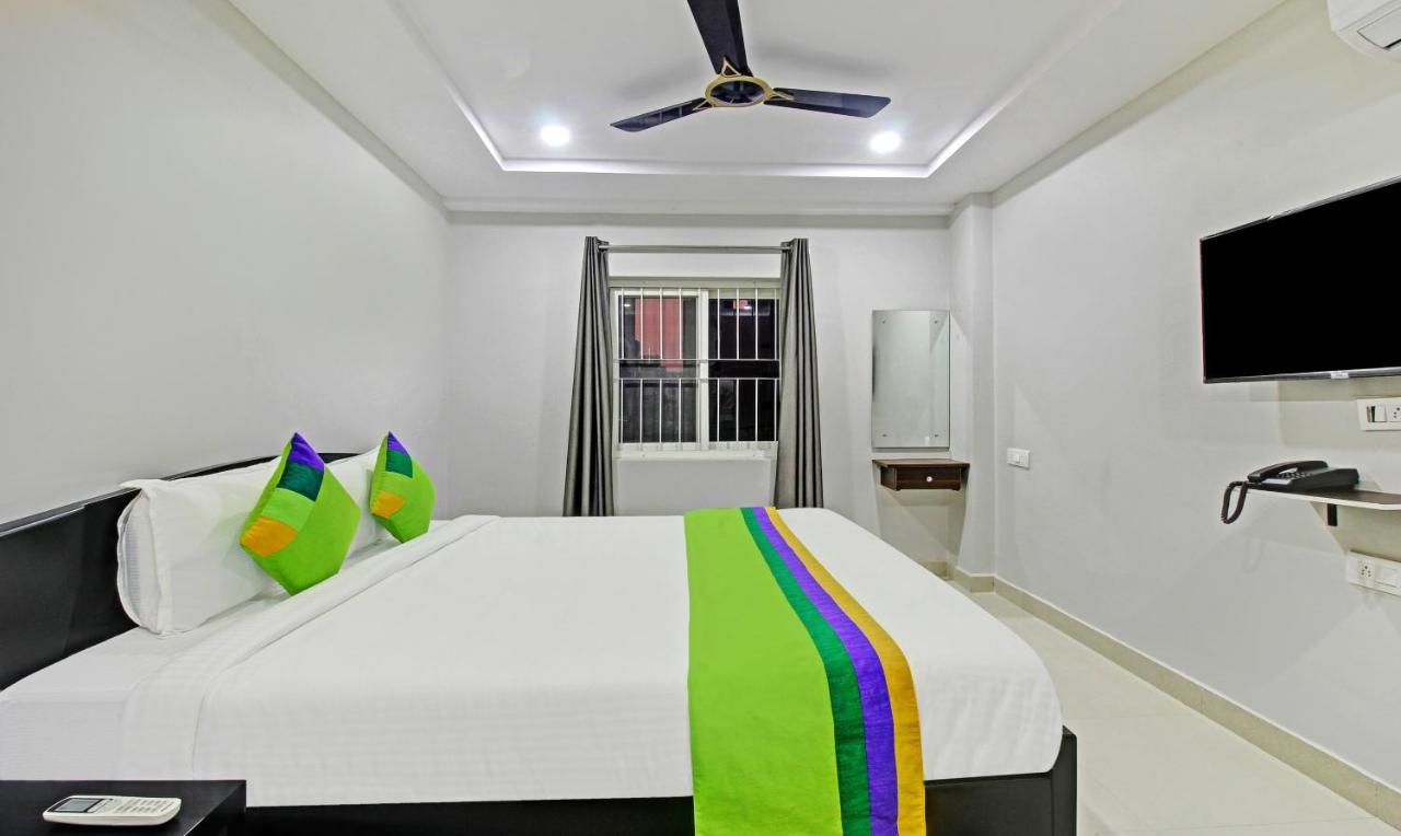 Itsy Hotels Sunrise Grand, Hitech City ハイデラバード エクステリア 写真